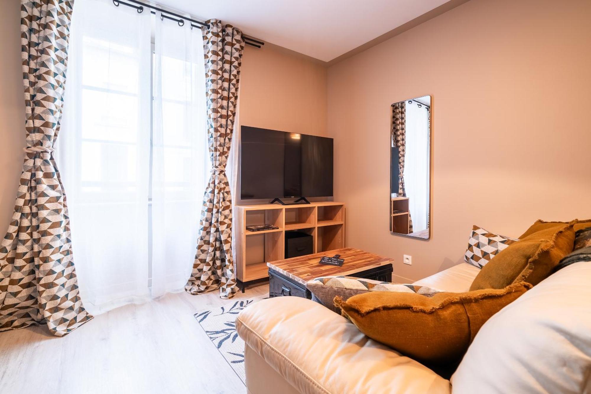 Mon Appart'Hotel - Gare De Limoges - Duplex 2 Chambres - Parking En Supp エクステリア 写真
